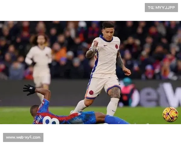 罗克引发英超热潮 热刺切尔西等多家豪门密切关注其转会动向 罗克引发英超热潮 热刺切尔西等多家豪门密切关注其转会动向