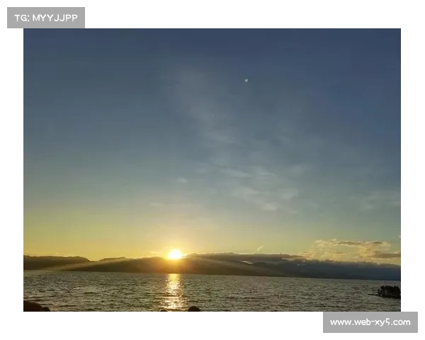 环洱海自行车赛成就健康与浪漫之旅,徐暄评男子精英组折桂 环洱海自行车赛成就健康与浪漫之旅,徐暄评男子精英组折桂